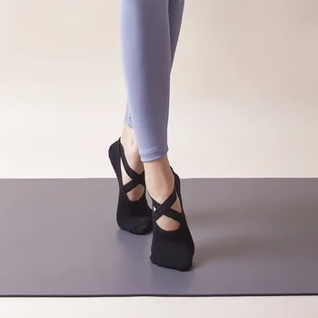 Новые летние Женские Бандажные носки для йоги, Силиконовые Противоскользящие быстросохнущие носки для пилатеса, Женские балетные танцевальные хлопковые Спортивные носки для фитнеса